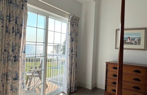 Little Pond Apartment | Upper level end unit with wate view in every direction