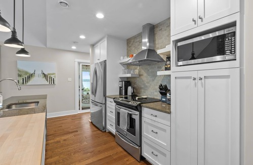 Bayview House | Upscale Cavendish Waterfront Home with Stunning Bay Views and Modern Comfort