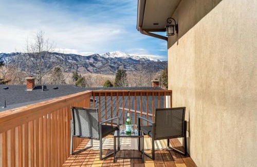 Central Colorado Springs Apartment | Urban Float