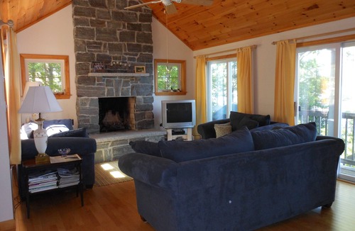 Harrison House | Vacation dream! Idyllic Long Lake Escape w/All Amenities in Quiet Neighborhood