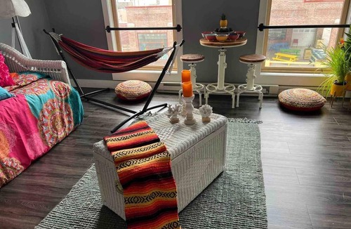 Bellefontaine Apartment | Vibrant 1BR Studio Flat - Downtown Bellefontaine