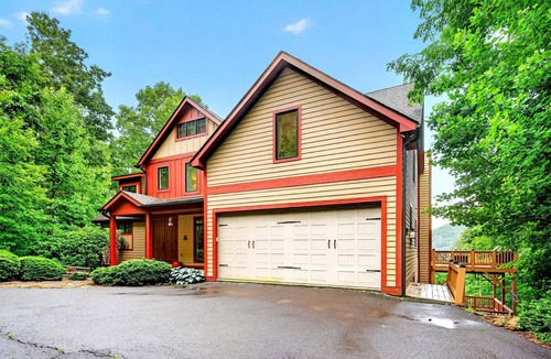 Laurel Ridge House | Viewmont | Mountain View Home in Laurel Ridge, Black Mountain