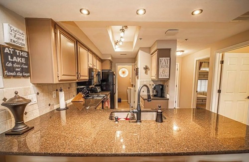 Highland Lake Estates Condo | Villa 2103 | Panoramic Lakefront Views | Island Amenities
