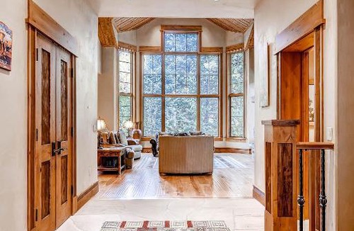 Village Walk Apartment | Village Walk 59