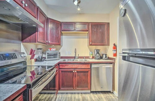 South Addition Condo | Walk to Downtown & Coast Trail: Condo in Anchorage