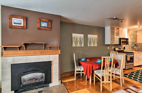 South Addition Condo | Walk to Town & Coast: Anchorage Condo w/Fireplace