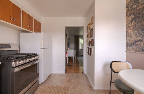 Grandview Heights Apartment | Walkable | Close to OSU | Free Parking