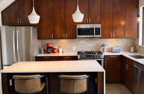 Swede Hill House | Walkable | Football HQ | Rooftop | Sleeps 14