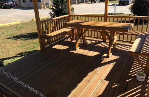 Monroe Hotel | Walton Inn