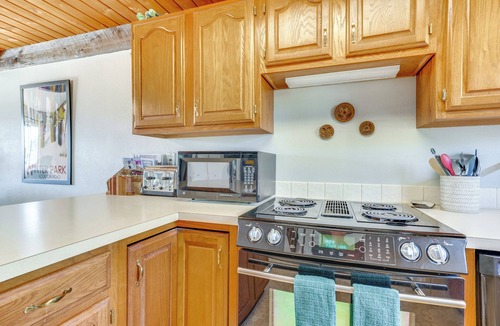 Fraser House | Warm Fraser Townhome w/Community Amenities!
