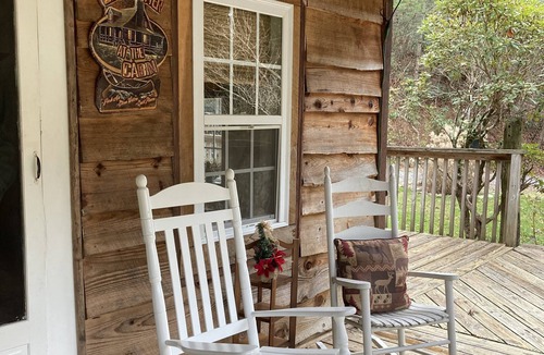 Hampton Cabin | Watauga Lake Hideaway