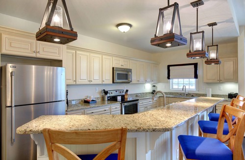 Roper Condo | Waterfront 2BR Condo with Stunning Sound Views