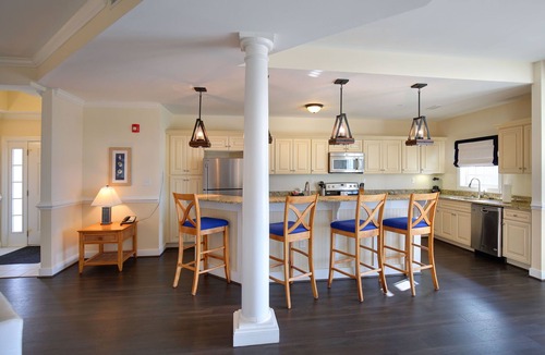 Roper Condo | Waterfront 2BR Condo with Stunning Sound Views