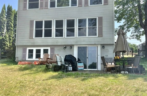 Raymond House | WATERFRONT 5 BEDROOM 2 BATH WITH DOCK AND BEACH