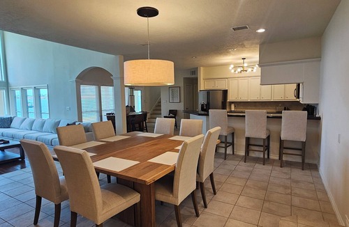 Walden on Lake Conroe House | Waterfront 5BR/5.5BA Home w/2 Docks and Private pool and spa