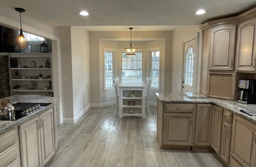 Wareham House | Waterfront - Amazing views - private access to Parkwood beach
