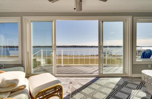 Buckeye Lake House | Waterfront Buckeye Lake Home w/Deck & Dock!