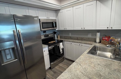 Clewiston Condo | Waterfront Condo by the Marina