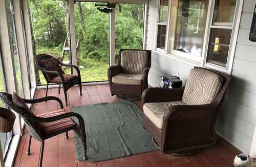 Barrington Cottage | Waterfront Cottage, Quiet and Secluded, on Swains Lake