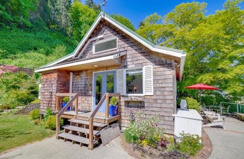 Camano Island House | Waterfront Gem w/2 Patios on Camano Island