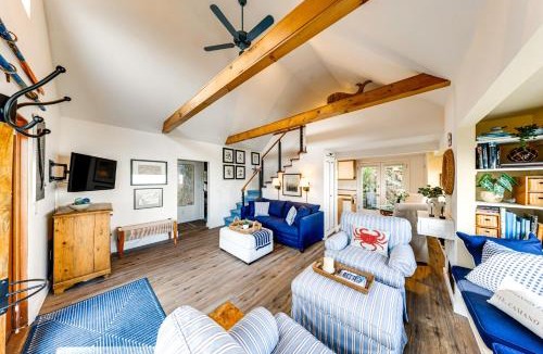 Camano Island House | Waterfront Gem w/2 Patios on Camano Island