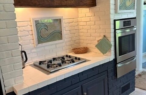 Gloucester House | Waterfront Home! Stunning sunsets, swimming, paddling!