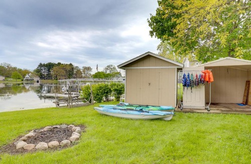 North Webster House | Waterfront Lake Webster Retreat w/Pier & Views