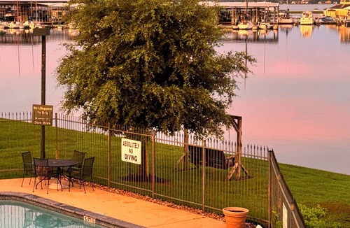Walden on Lake Conroe Condo | Waterfront modern condo on Walden at the lake Conroe