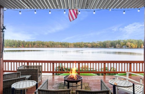Acton Apartment | Waterfront w/Prvt Dock & Firepit | Sleeps 8