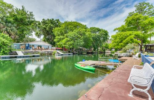 Weeki Wachee Gardens House | Waterfront Weeki Wachee Home w/Fire Pit!