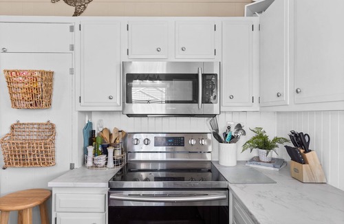 Ocean Isle Beach House | Weekly rentals only! Great for Family and Rest! Newly updated 4BR Canal House!