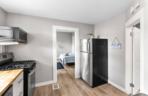 West Central Apartment | Well-Equipped 1Bd Apt — Pet Friendly, Near Parkview Field & Downtown
