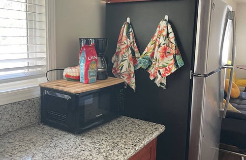Nanakuli House | Westside Magic 3bed 2 bath house in terrific westside of oahu!