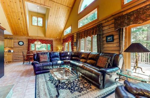 Twin Mountain House | White Mountain Log Home