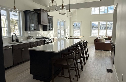 Thornton House | White Mountains Golf & Ski House at Owls Nest Resort & Spa