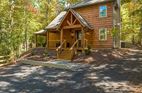 Ellijay House | Whitetail Woods 3 Bedroom Home by RedAwning