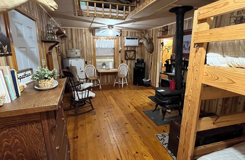 Bryan Cabin | WHITLOCK CABIN