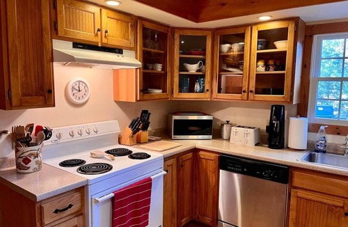 Rome House | Wildewood Haven on beautiful Long Pond