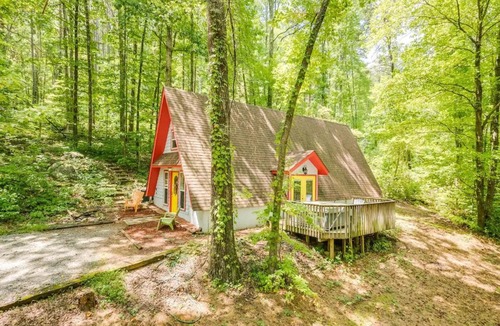 Flintstone House | Windsong Chalet