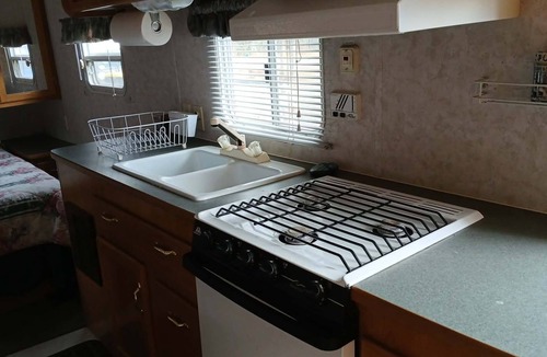 Funny River RV Rental | Wonderful 1-bedroom mobile B&B in a campground of your choice in Soldotna AK.