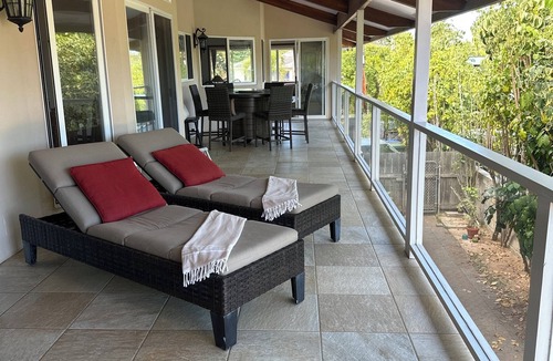 Waimanalo Beach House | Wonderful executive home steps from a gorgeous beach 30 night stay required!
