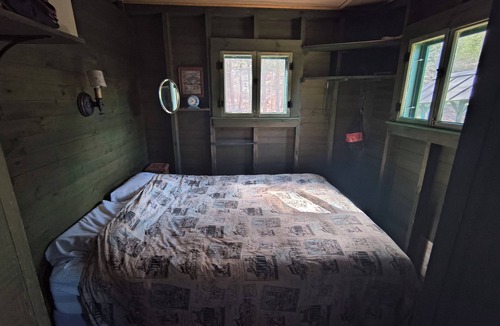 Tamworth Cabin | Wonderful historic "Ogeedankee" mountain camp lodge with 5 bedrooms and views.