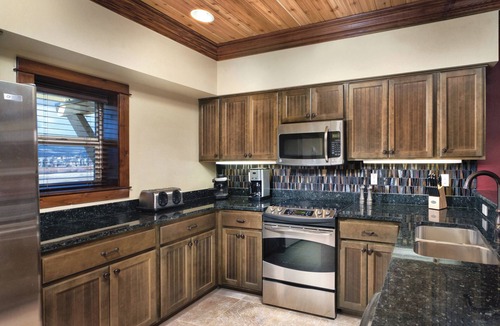 Grand Elk Ranch Hotel | WorldMark Granby - Rocky Mountain Preserve