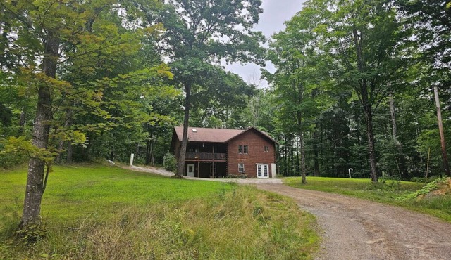 2 Bed/2 Bath- pets welcome