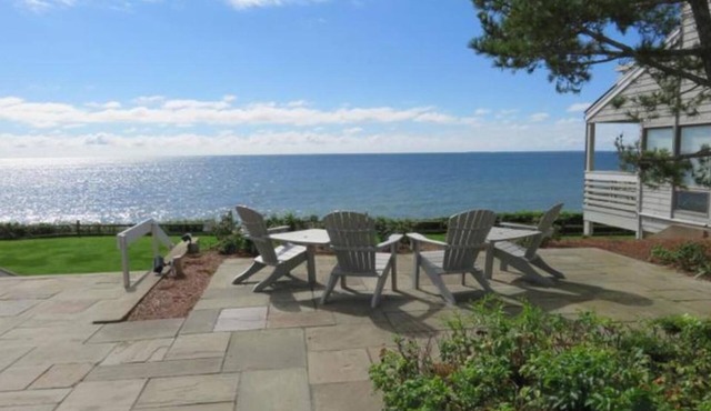 2 bedrooms 2 baths Oceanfront condo in New Seabury