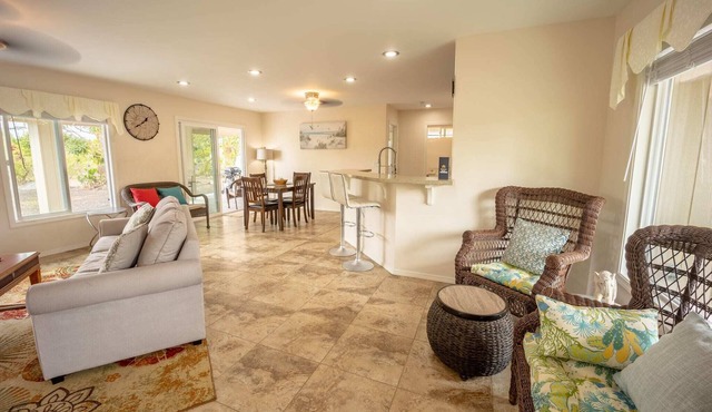 3BR/2BA Home + Own Private Tropical Orchard!