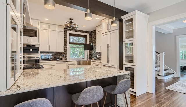6 Bedroom Cherry Creek North/Congress Park Home