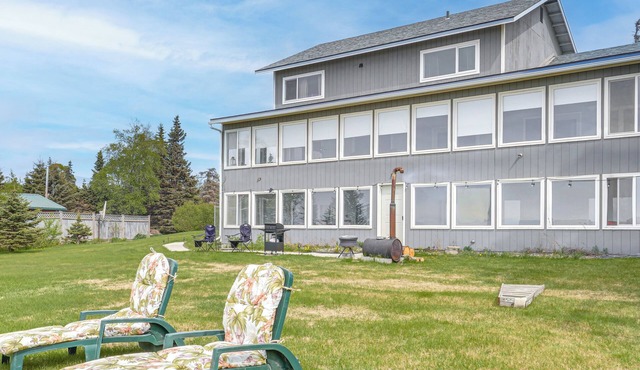 6 Mi to Kenai Beach! Cozy Ocean-View Escape