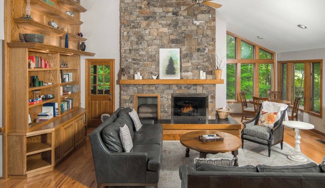 7 BR Pet-Friendly Mountain Home with Hot Tub, Large Fenced Yard, Game Room, and Creek