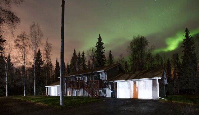 Aurora Lights on Rural 3 Acre Setting
